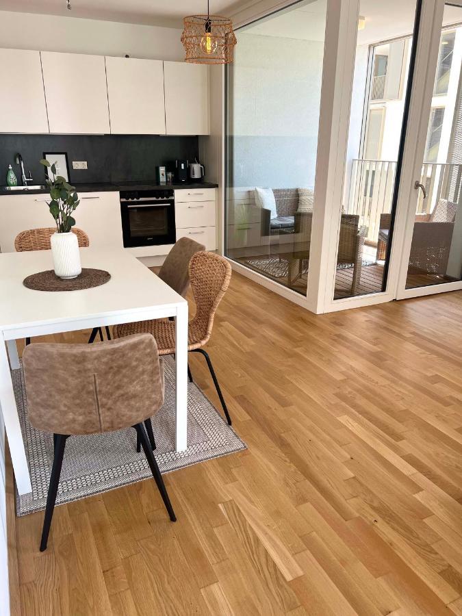 Donaublick Oasis: Stylische Wohnung Vídeň Exteriér fotografie